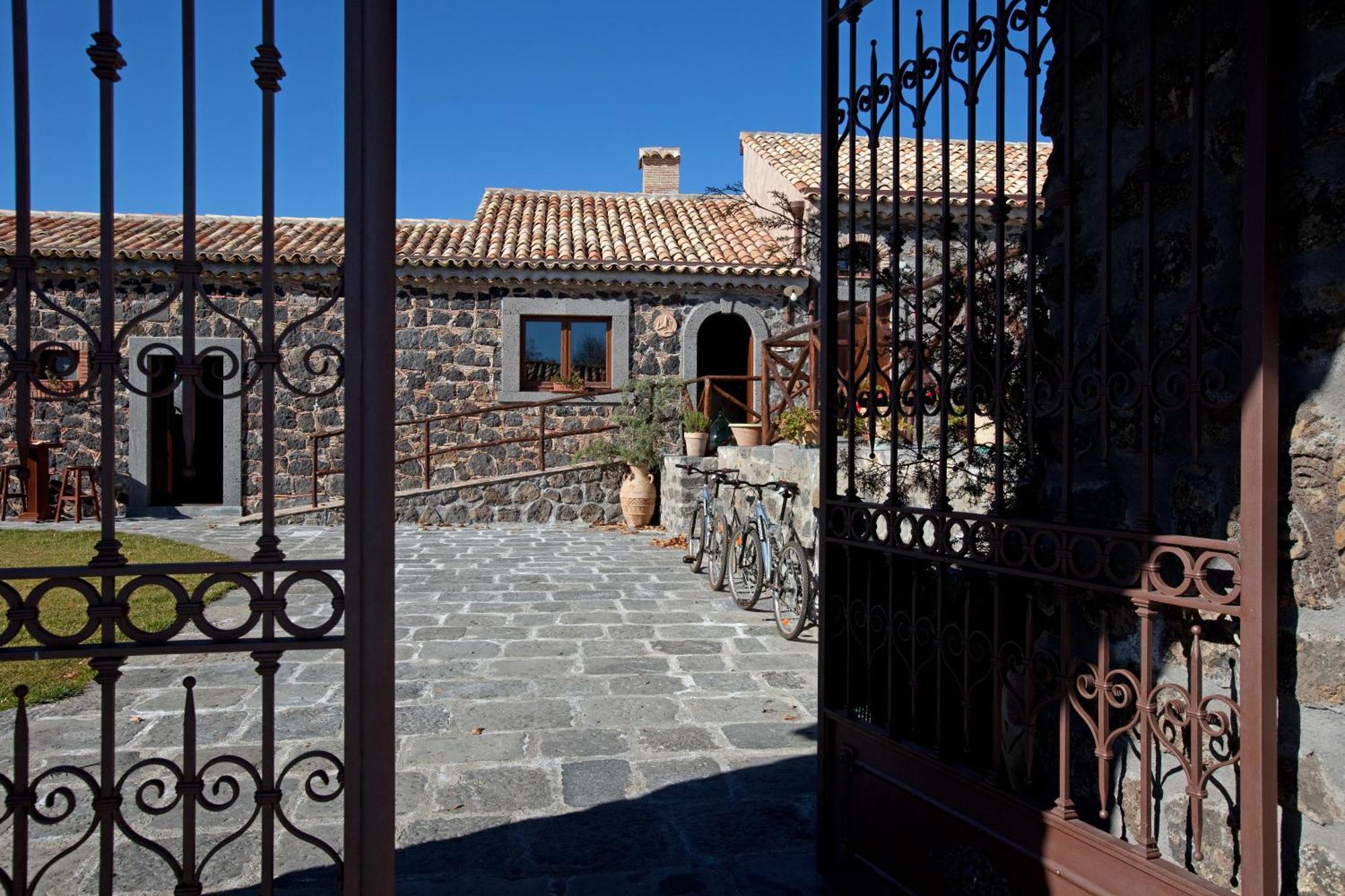 Bosco Ciancio Pension Biancavilla Buitenkant foto